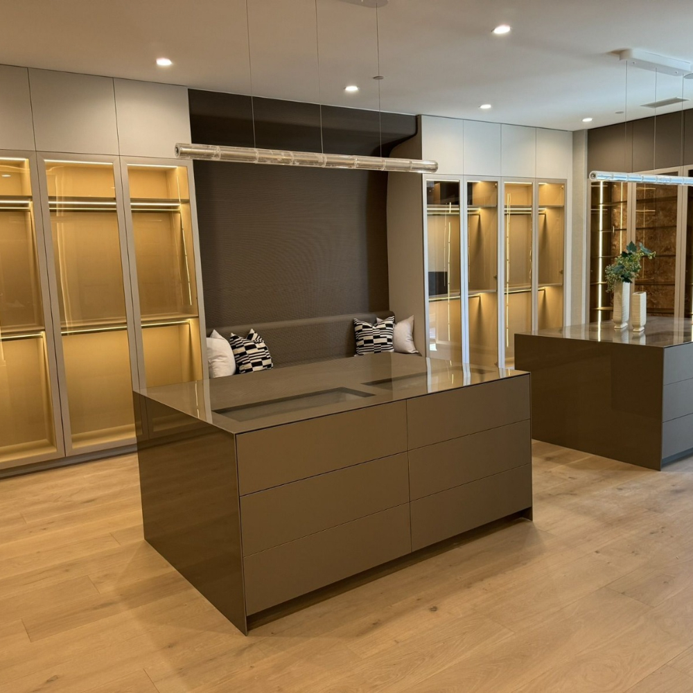 WhatsApp Image 2025-12-09 at 23.49.30 (1)